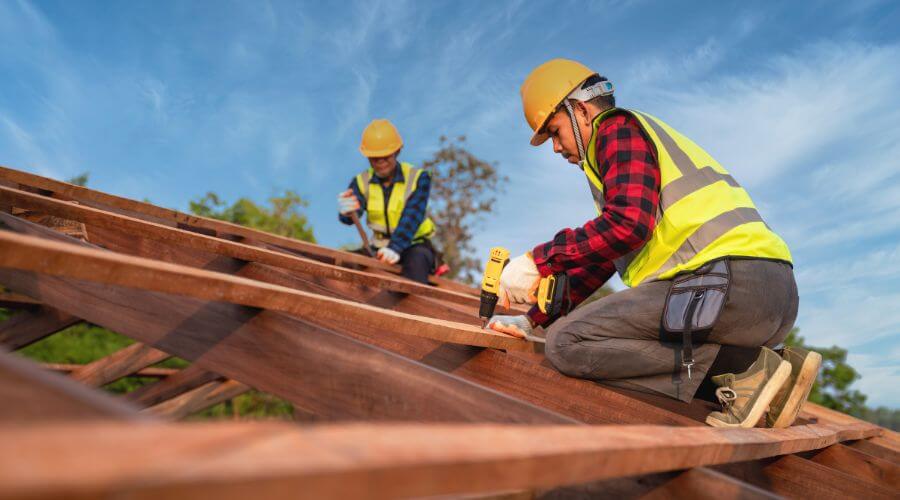 Professional Flat Roofing Installation services in Gwynneville, IN